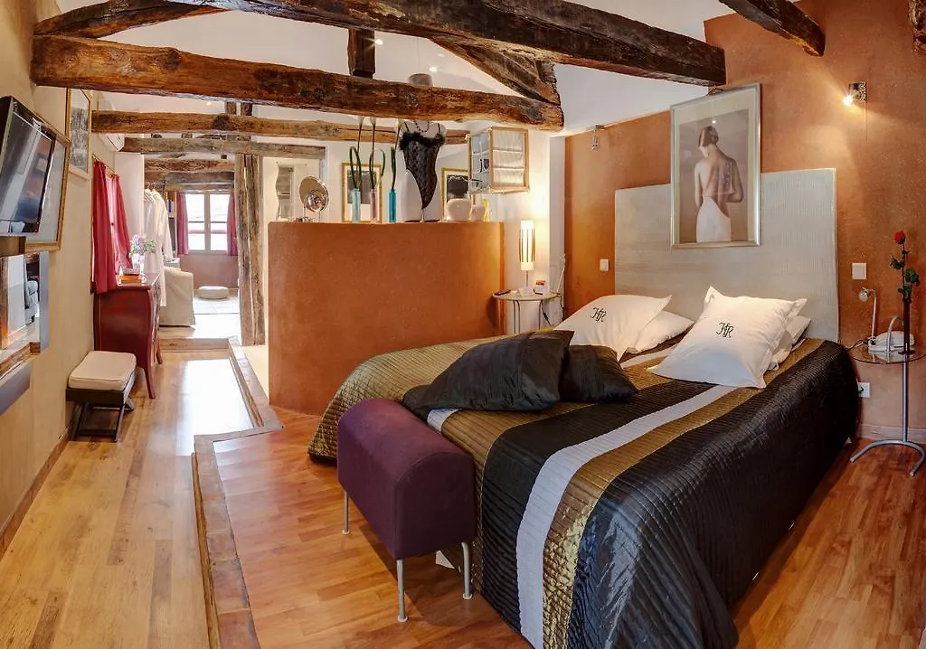 Hotel Renaissance Castres  Castres (Tarn)