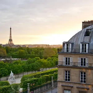 ***** Hotel Regina Louvre Frankreich