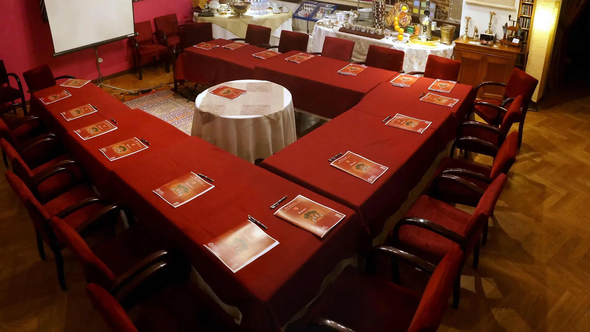 Hotel Renaissance Castres